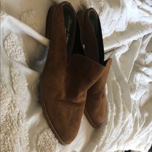 CLERGERIE PARIS ALICE SUEDE MULE